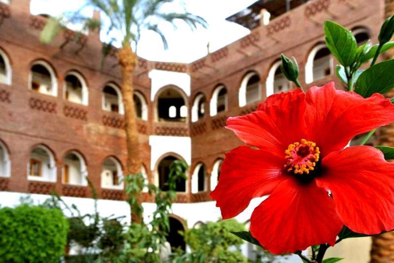 Hotel Sheherazade ลักซอร์ ภายนอก รูปภาพ